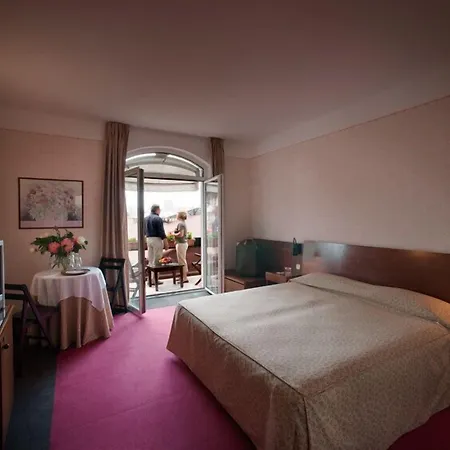 Cangrande 3* Lazise