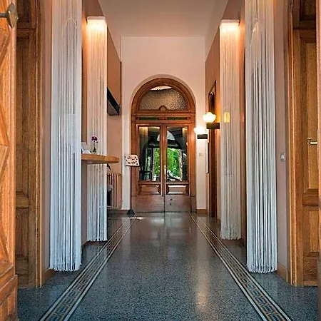 Hotel Cangrande Lazise
